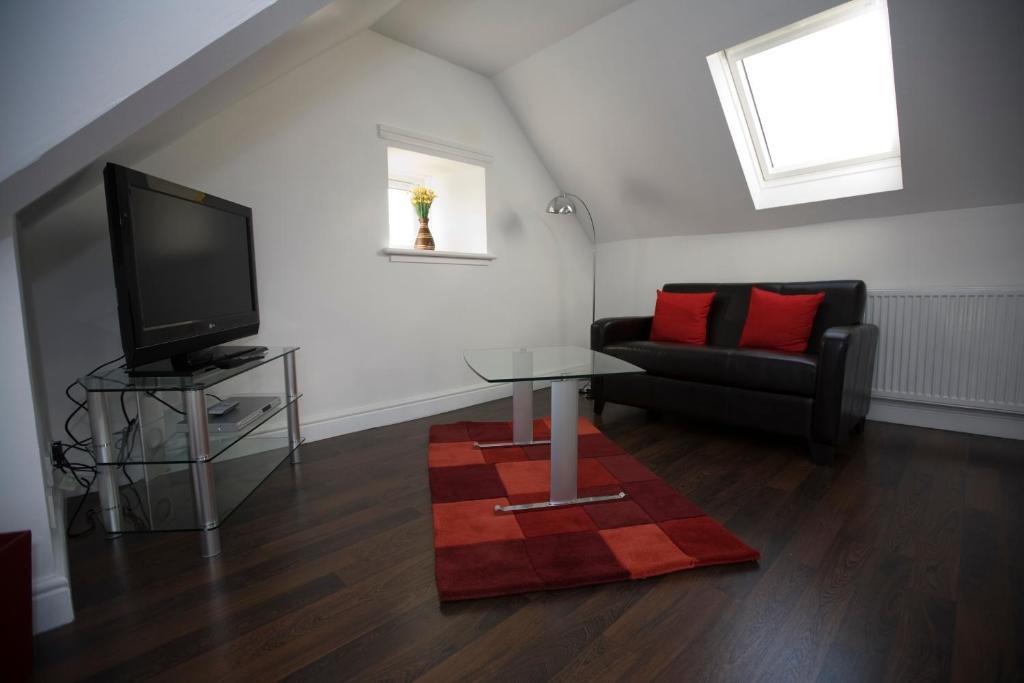 Aberdeen Serviced Apartments - The Lodge Rum bild